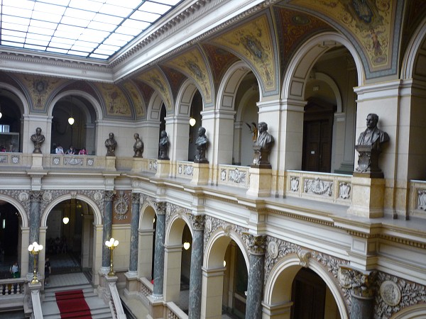 Příběh planety Země