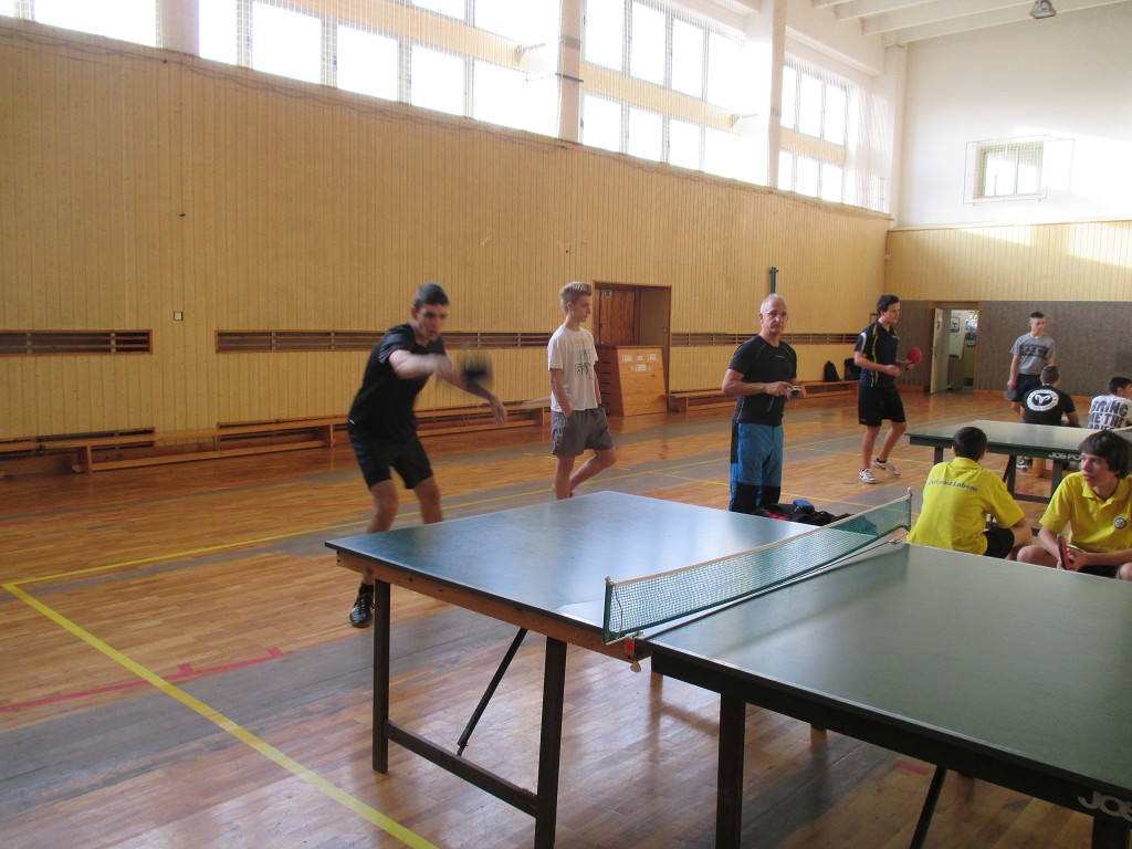 Stoní tenis středních škol