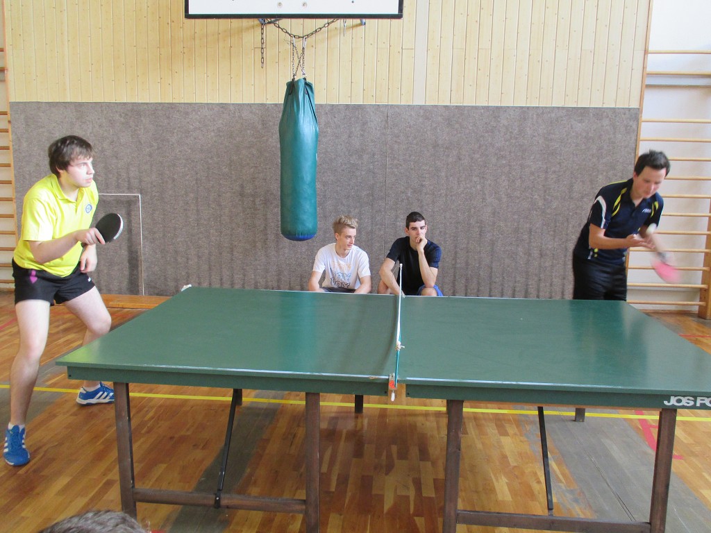 Stoní tenis středních škol