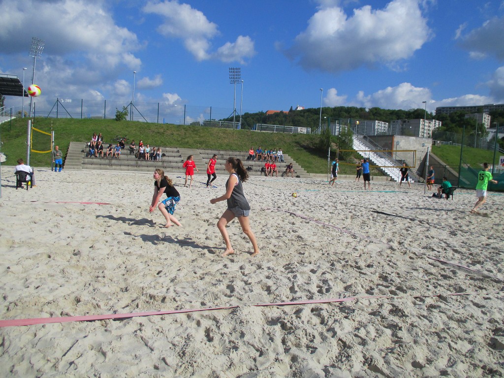 OF v beach voljbale SŠ