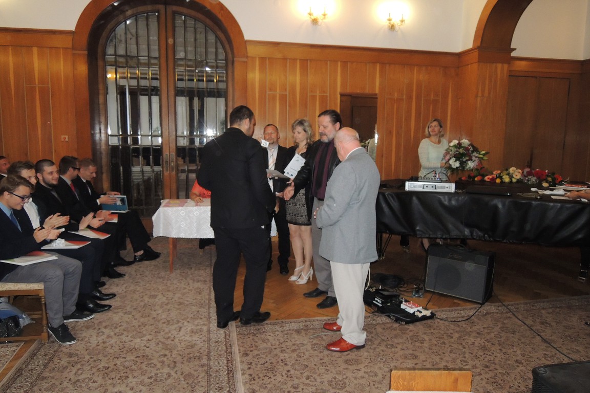 Vyřazení maturantů 2015