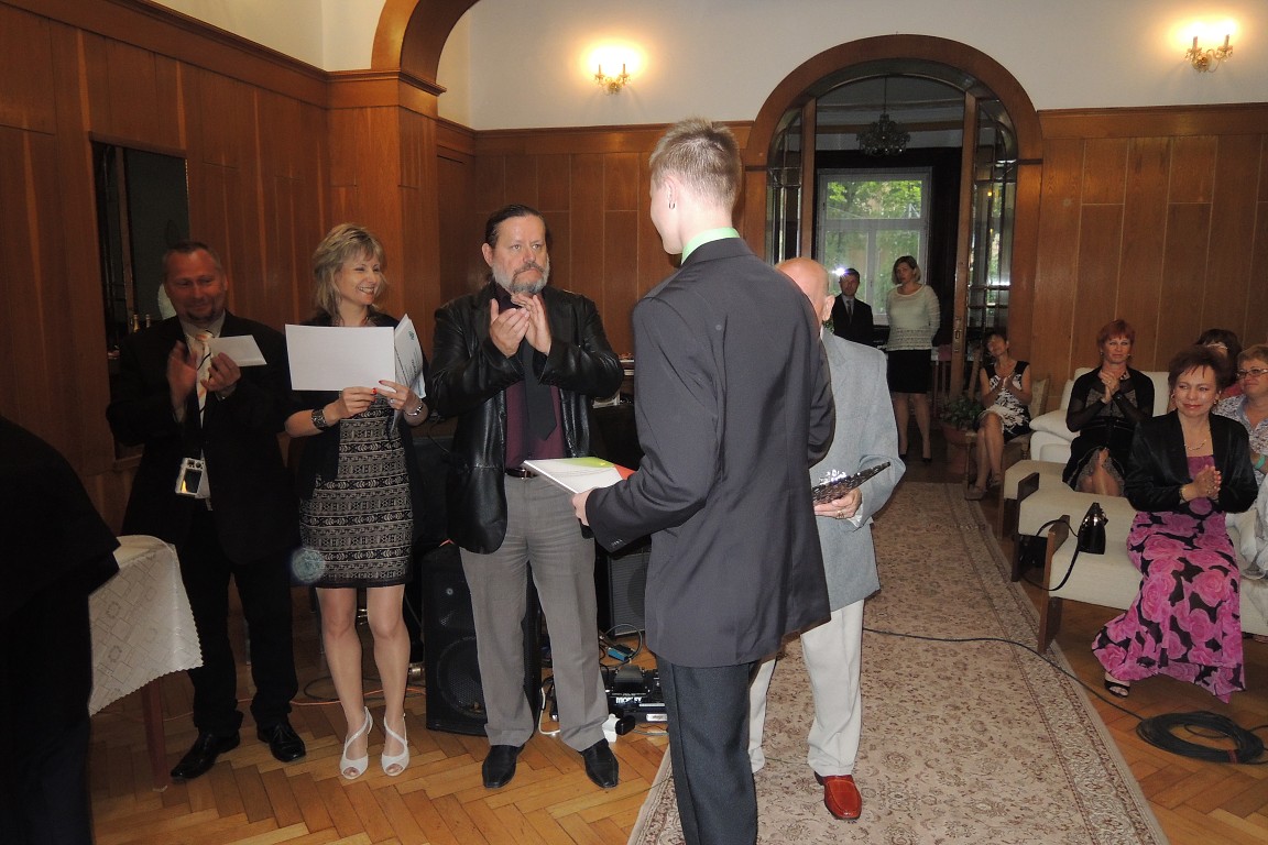 Vyřazení maturantů 2015