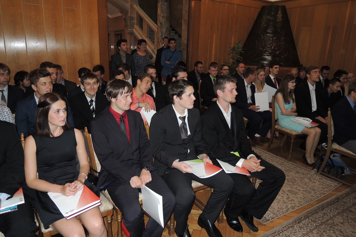 Vyřazení maturantů 2015