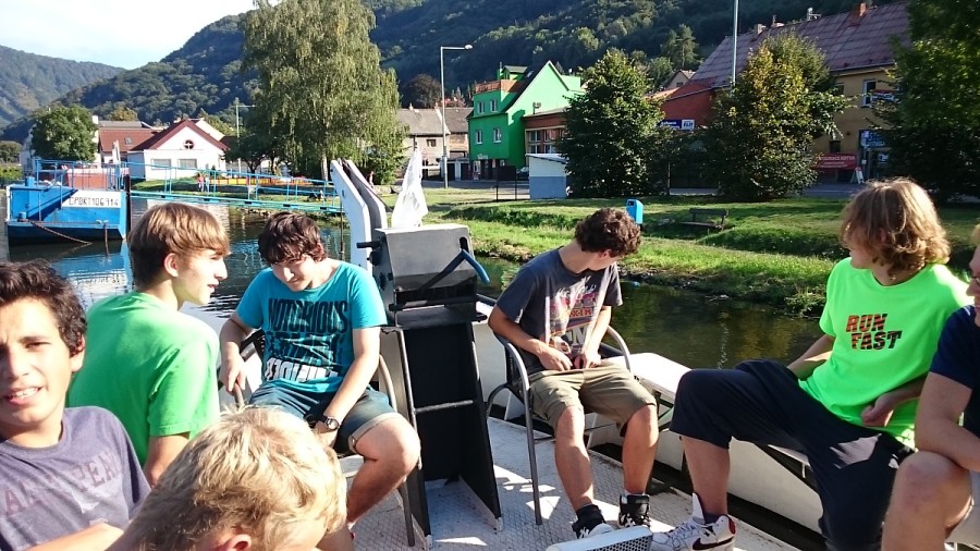Výlet lodí po Labi